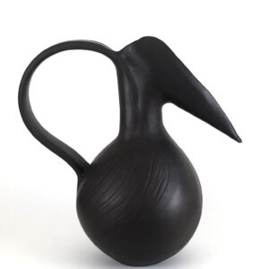 cruche en céramique noire en forme d'oiseau, engobe de terre sigillée