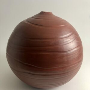 Vase en terre sigillée rouge